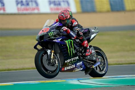 Shark Grand Prix De France Moto La Pole Position En Motogp Pour Fabio