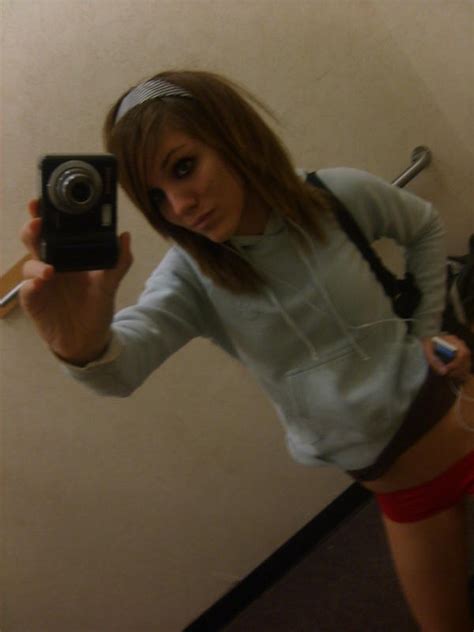 Teen Mirror Selfies Tumblr Kyiqp Jotb Qzfsq O Porn Pic