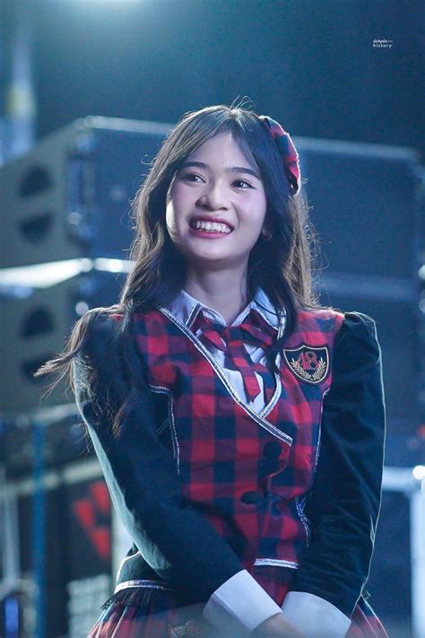 Pin Oleh JKT48 Members Di Flora Shafiqa Riyadi Gambar Gadis Cantik