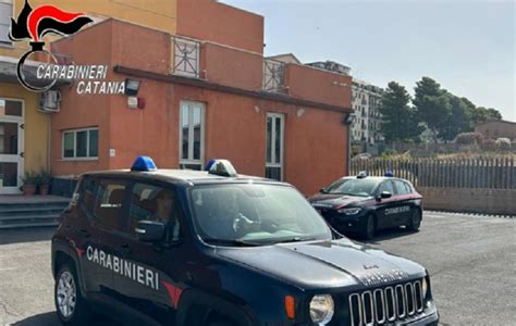 Adrano Allacci Abusivi Alla Rete Elettrica Per Piscina Abusiva