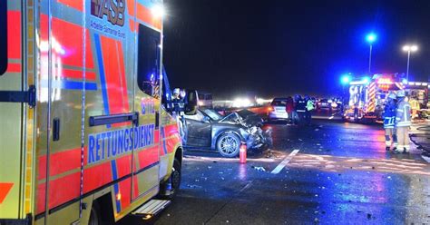 Mannheim Massenunfall An Stauende Auf Der A6 Mehrere Verletzte RNF De