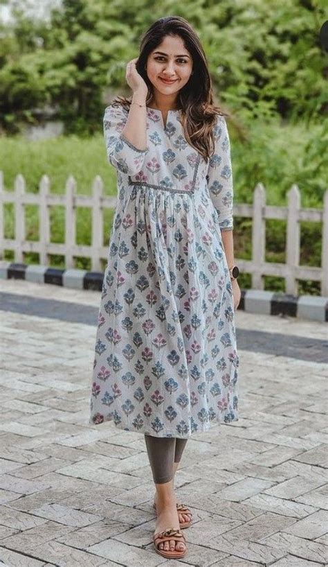 Pin on my design idea | Stylish kurtis design, Simple frocks, Indian ...