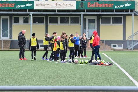 Fußballschule Behr Ostercamp 2024 Bilder 3 4 Fussballschule