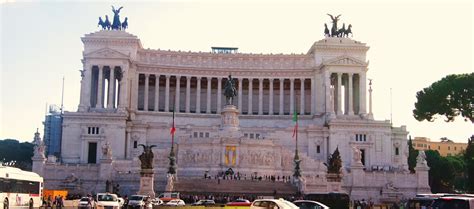 Petits Paradis Monument à Victor Emmanuel Ii Rome Italie