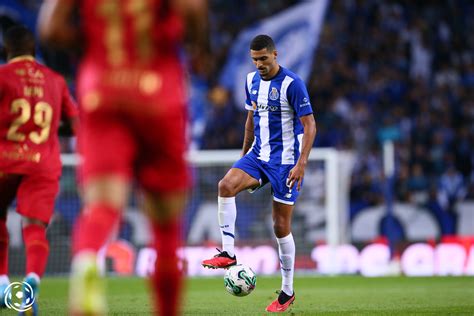 David Carmo Vai Deixar O Fc Porto E Rumar à Premier League