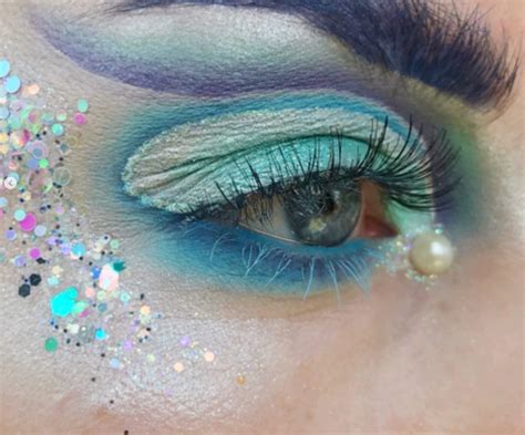 7 Best Glitter Eyeshadow Looks You Must Try – Medusa's Makeup