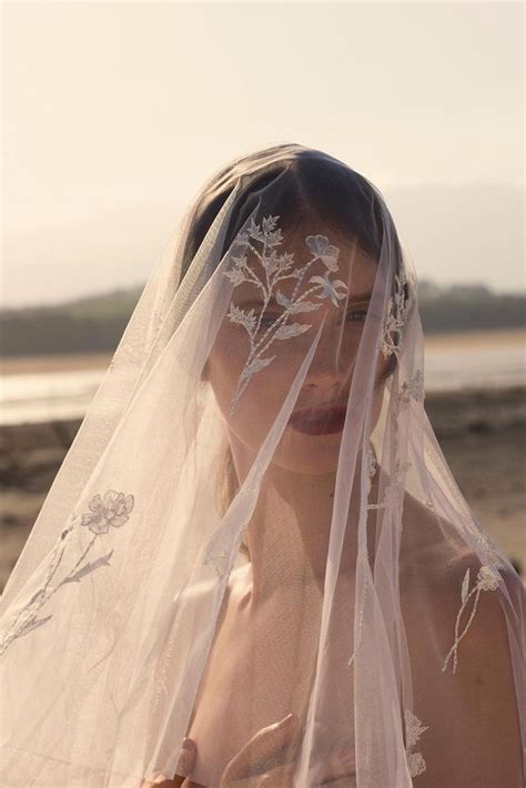 Pin By El Dunfield Photography On Wedding Faves Wedding Veils