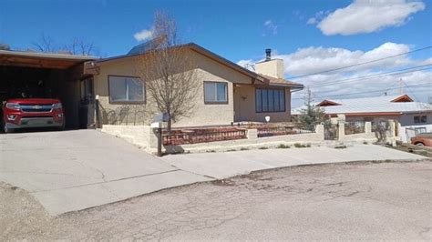 308 Debra Dr Gallup Nm 87301 House Rental In Gallup Nm