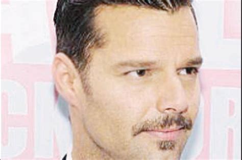 Ricky Se Puso Bigotes Para Interpretar Al Che Guevara Ricky Martin