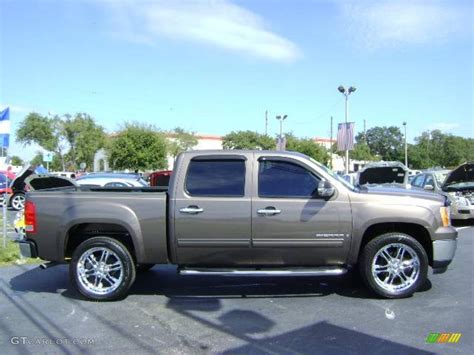 2007 Medium Brown Metallic Gmc Sierra 1500 Sle Crew Cab 1043020 Photo