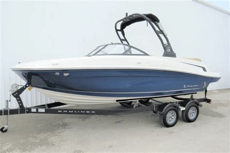 2023 Bayliner VR5 Bowrider I O MarineMax Sail Ski Austin