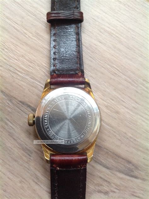 Alte Vintage Kienzle Markant Antimagnetic Armbanduhr Lederarmband