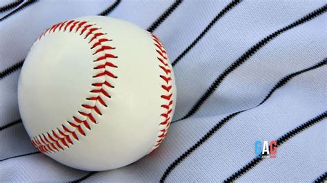 Crafting the Perfect Custom Baseball Jersey - GeeksAroundGlobe