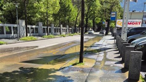 Großer Rohrbruch in Meran führt zu Unterbrechung der Wasserversorgung