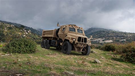 Oshkosh Defense Receives Order To Supply Additional Fmtv A2s Defense And Munitions