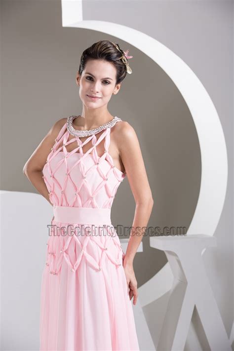 Wunderschönes Rosa ärmelloses Abendkleid Aus Chiffon Thecelebritydresses