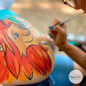 Belly painting Rey León con Simba Nala y Mufasa de La que pinta