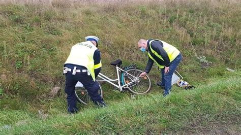 Wypadek w Paterku 73 letnia rowerzystka zginęła pod kołami auta