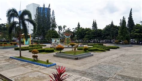 Alun-Alun Taman Merdeka Pangkalpinang - Advertising News