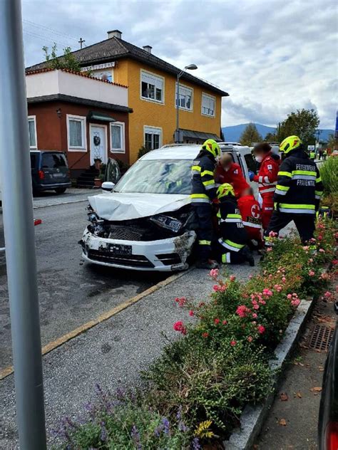 Bfv Deutschlandsberg Verkehrsunfall In Rassach