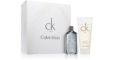 Calvin Klein CK One Essence подаръчен комплект унисекс | notino.bg