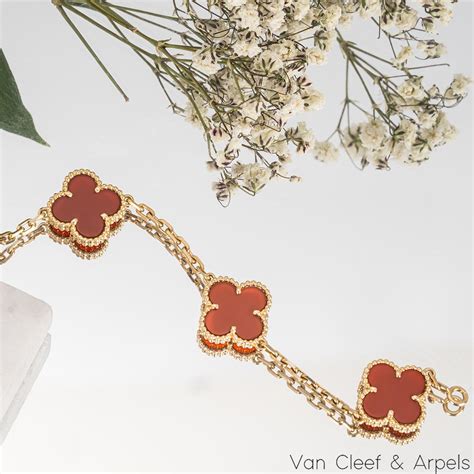 Van Cleef And Arpels Oro Amarillo Cornalina Vintage Alhambra Motivos