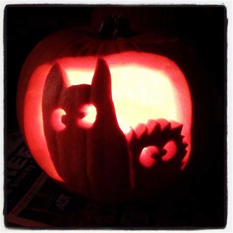 Simple Totoro pumpkin carving | Pumpkin carving, Halloween pumpkin ...