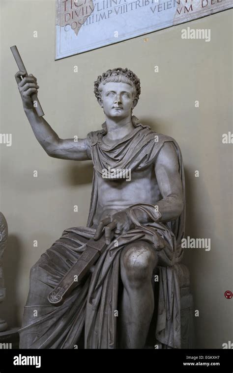 Nero Statue Colosseum