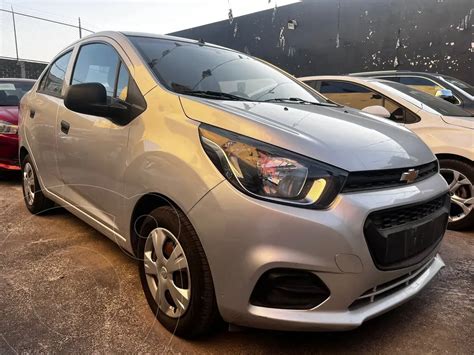 Chevrolet Beat Hatchback LT Usado 2021 Color Gris Precio 205 000