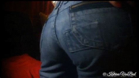 Wet Your Pants Porn Videos Clips4sale