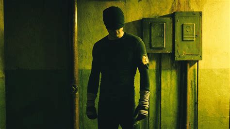 Daredevil Stuntman Reveals Lost Hallway Fight Scene - Geeks + Gamers