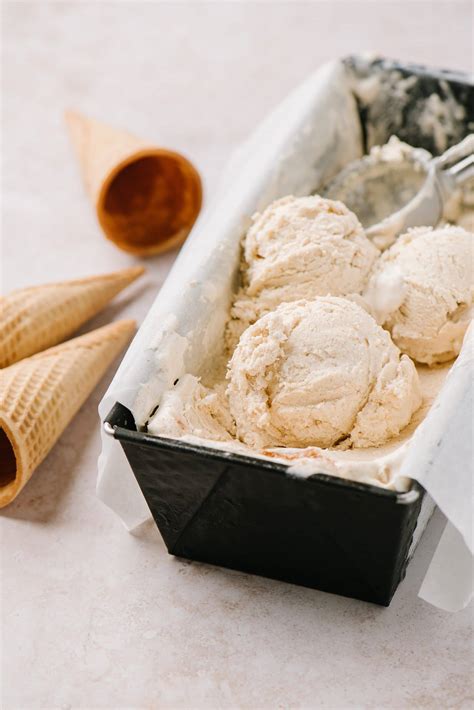 No Churn Salted Cinnamon Ice Cream Step By Step Baked Bree