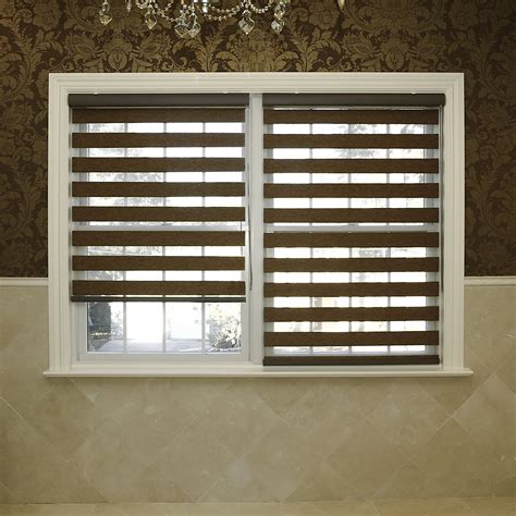 How to Find the Best Roller Shades for Windows