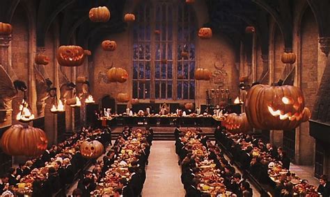 A Harry Potter Halloween Feast Is Happening In The IRL Great Hall & You ...