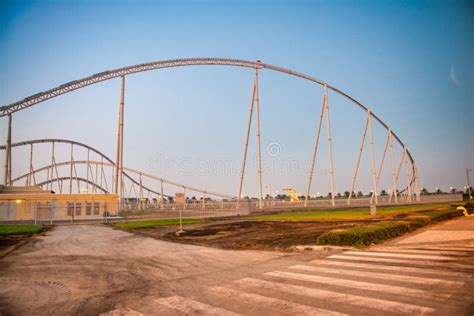 Abu Dhabi Uae Dicembre 2016 Vista Esterna Di Ferrari World Amusement