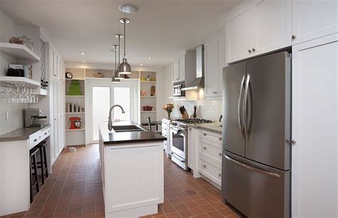 Why Should You Get White Shaker Cabinets For Your Kitchen Gec