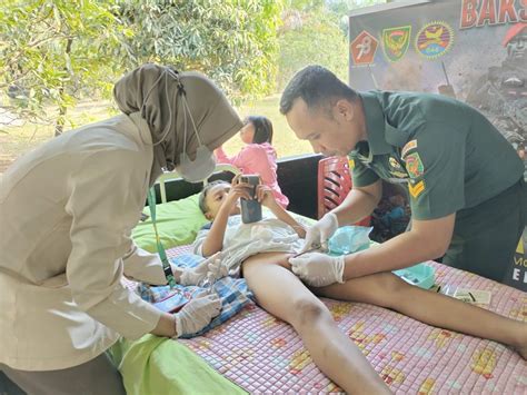 Bakti Kesehatan Donor Darah Pengobatan Dan Sunatan Massal Dalam