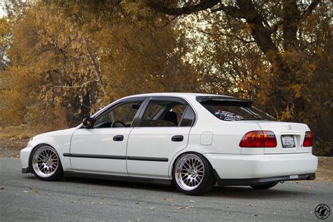 Honda Civic 4 Door Jdm Amazing Photo Gallery Some Information And Specifications As Well As