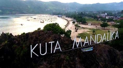 spot wisata mandalika  wajib dikunjungi trippersid