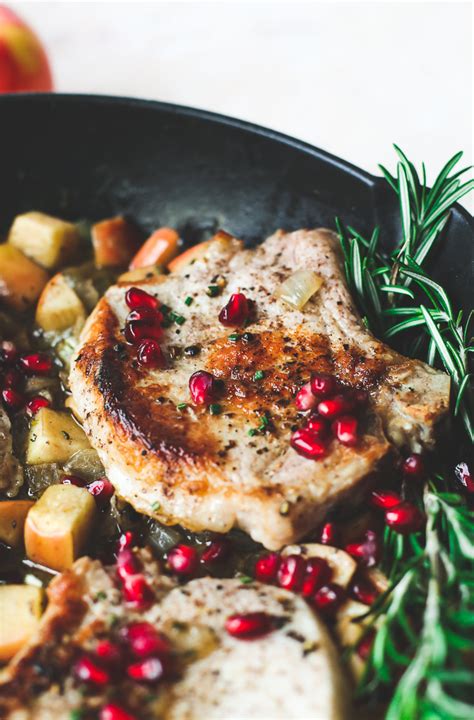 Apple Rosemary Pork Chops