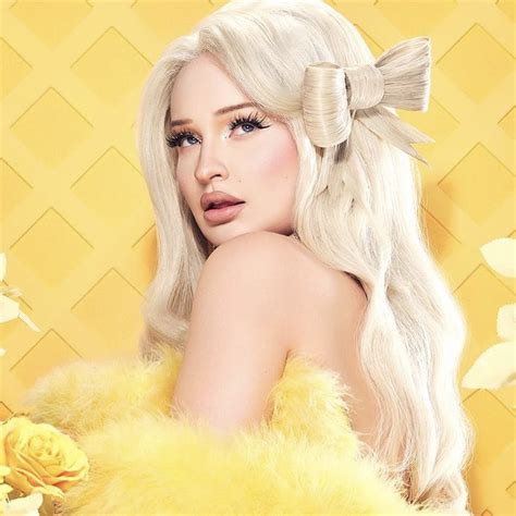 Portal Famosos Pfbr On Twitter Kim Petras No Brasil Cantora