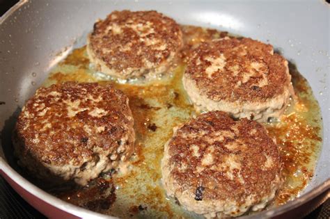 Deep South Dish Big Fat Juicy Skillet Burgers