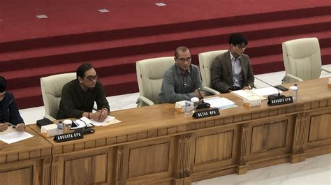 Evaluasi Debat Pilpres Pertama Kpu Akan Sediakan Podium Di Debat Kedua