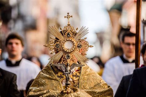 Solenidade do Santíssimo Corpo e Sangue de Cristo Notícias Católicas