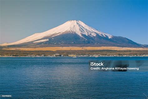 Pemandangan Lanskap Gunung Fuji Yang Indah Atau Gunung Fuji Ditutupi