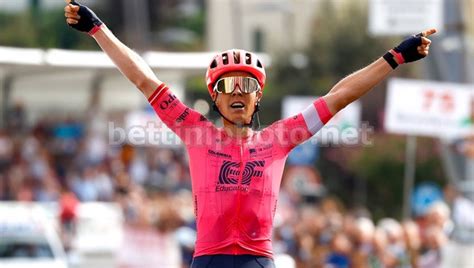 Coppa Sabatini Gp Peccioli Michael Valgren Concede Il Bis Battuto