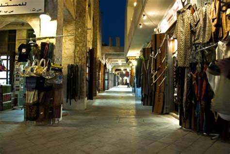 Souq Waqif, Doha, Qatar stores at night image - Free stock photo ...