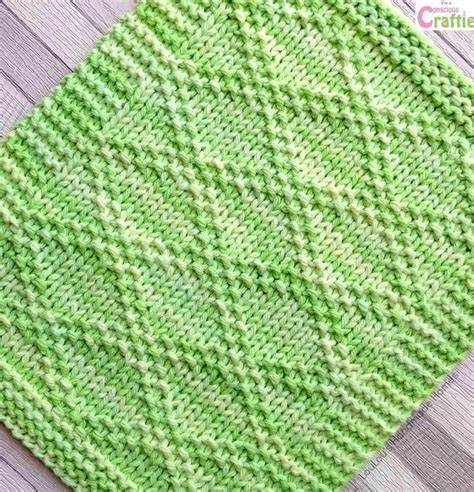 Knitted King Charles Brocade Facecloth Dishcloth Any Colour