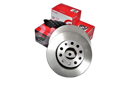 Tarcze i klocki tył BREMBO FORD FOCUS MK3 1 6 LPG 08 A725 1X P 24 148X