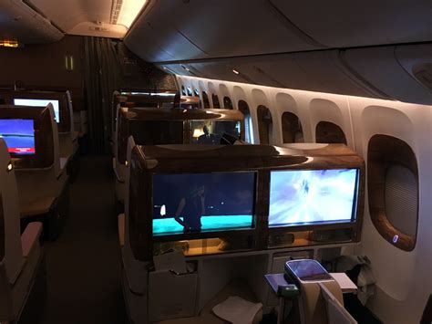 Video Review Emirates New Business Class For Boeing 777 Aeronews